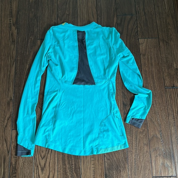 Running Top - Picture 4 of 5